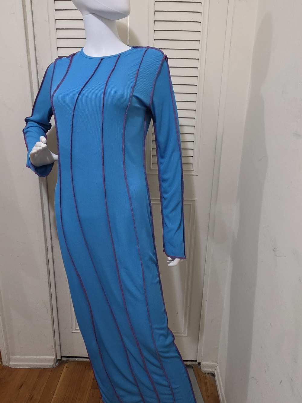 PrettyLittleThing Turquoise Blue Long Sleeve Maxi Dress with Purple Piping